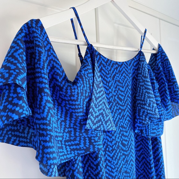 Like new Banana Republic Maxi Dress - Picture 6 of 11